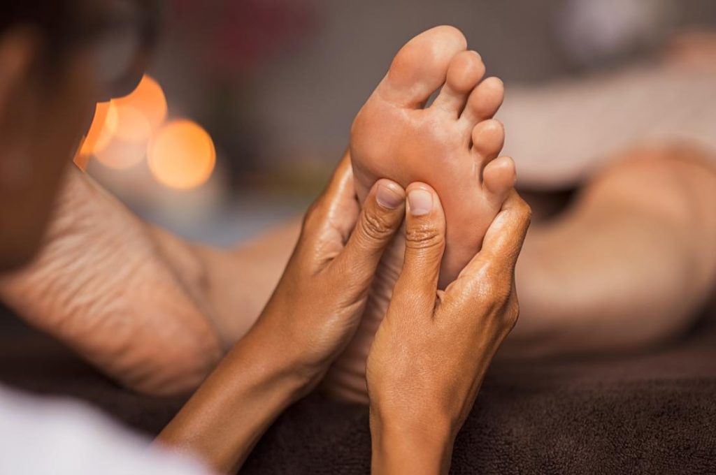 Foot Reflexology Massage Therapy in Sion Mumbai Foot Reflexology Massage Centre Near Sion Mumbai